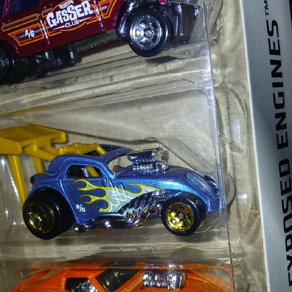 Hot Wheels Exposed Engines 5-Pack  Cars